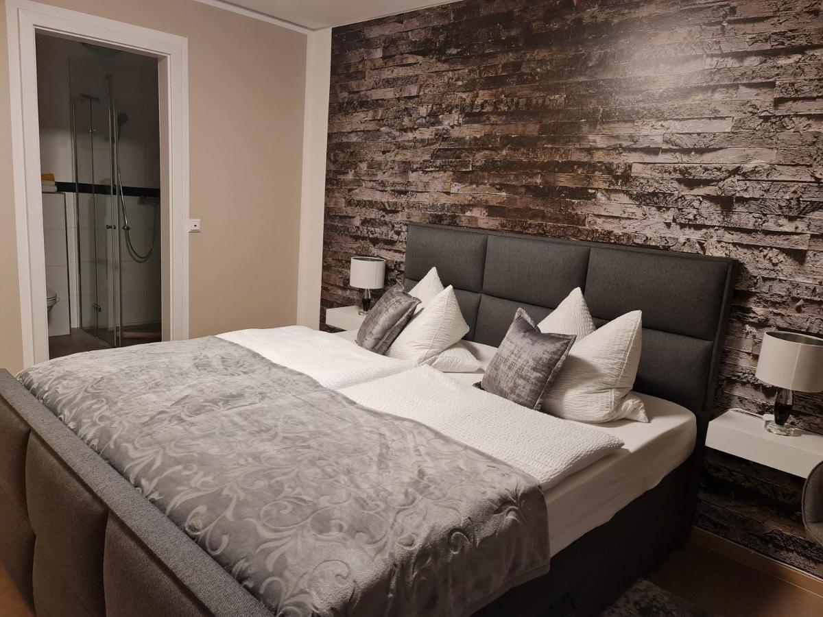 Aparthotel Magnolia Oberursel Bagian luar foto
