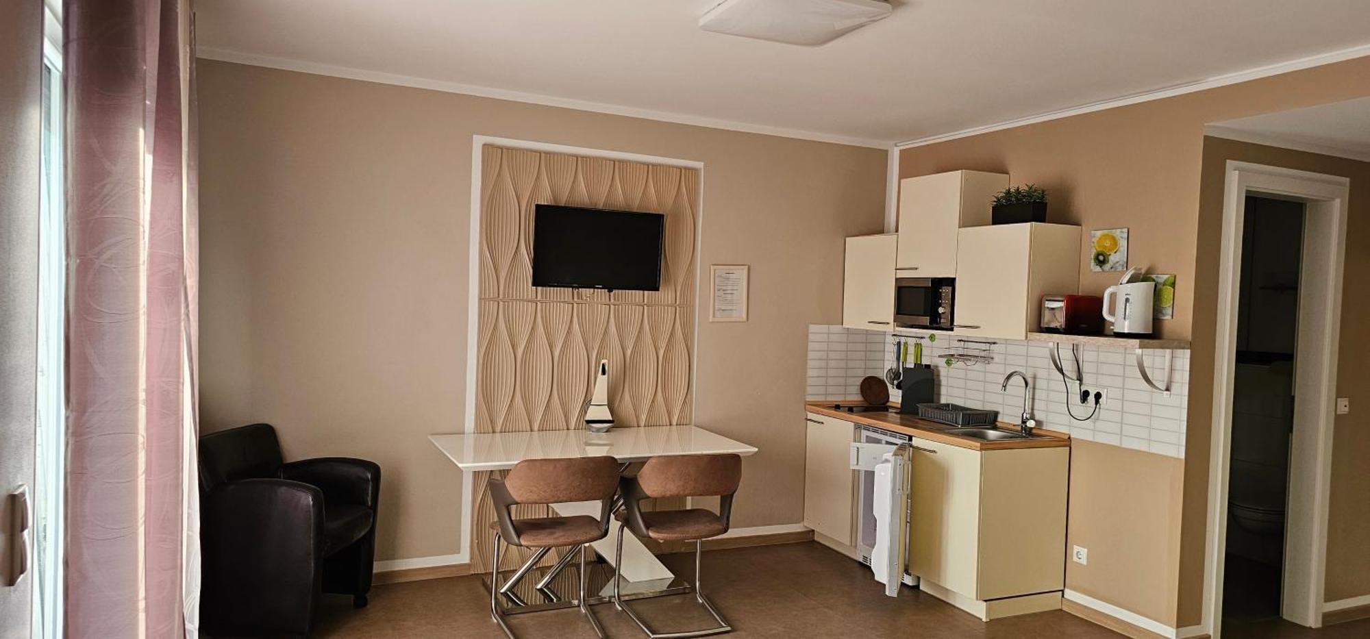 Aparthotel Magnolia Oberursel Bagian luar foto