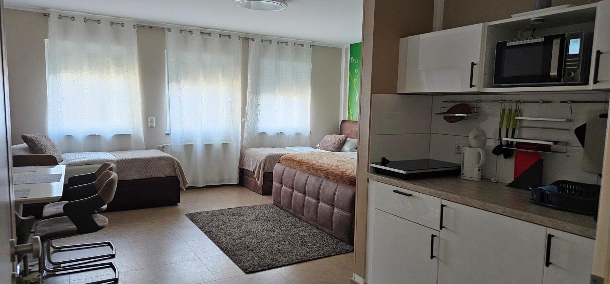 Aparthotel Magnolia Oberursel Bagian luar foto
