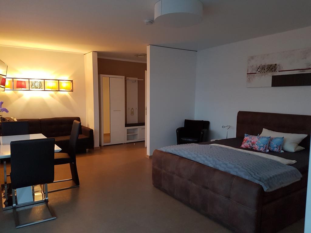 Aparthotel Magnolia Oberursel Bagian luar foto