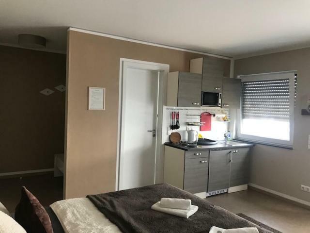 Aparthotel Magnolia Oberursel Bagian luar foto